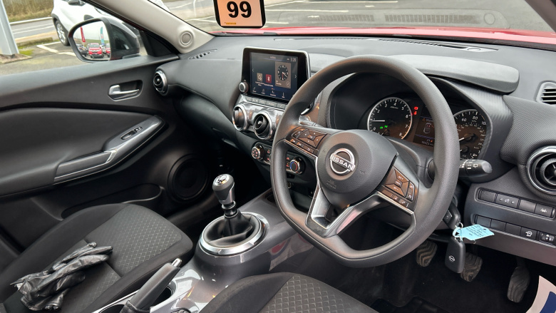 Nissan Juke 1.0 DiG-T 114 Acenta 5dr Petrol Hatchback